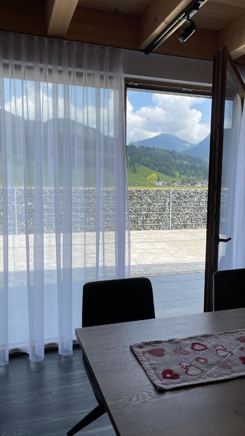 Mountain Moments Tannheim - Familie Weber Appartement Buitenkant foto